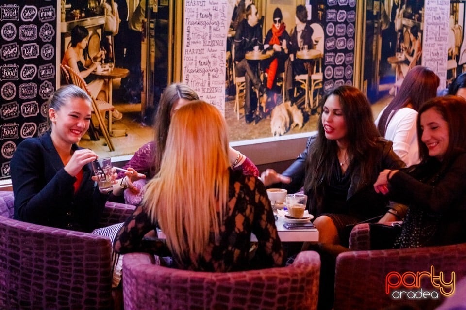 Vineri seara în Blanc Coffee, 