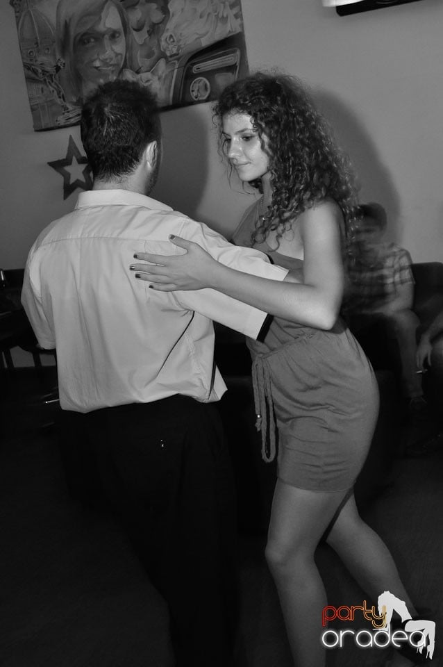 Vineri seara în Blondy's, 