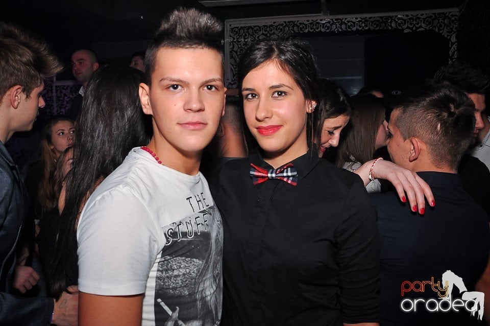 Vineri seara în Club Life,