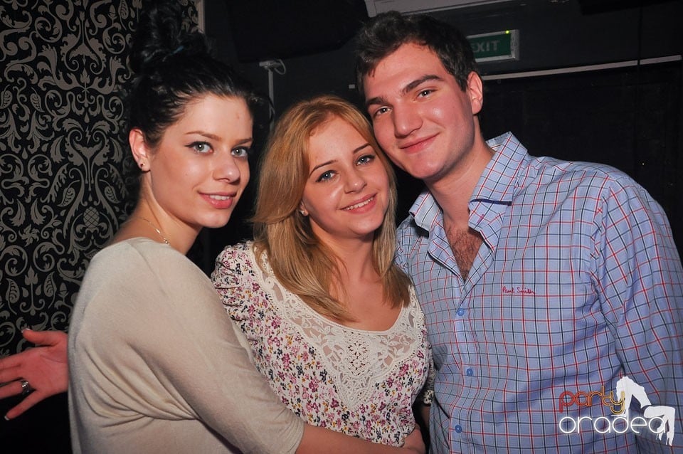 Vineri seara în Club Life,