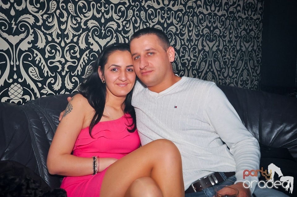 Vineri seara în Club Life,
