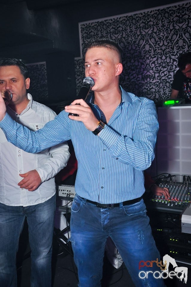 Vineri seara în Club Life,