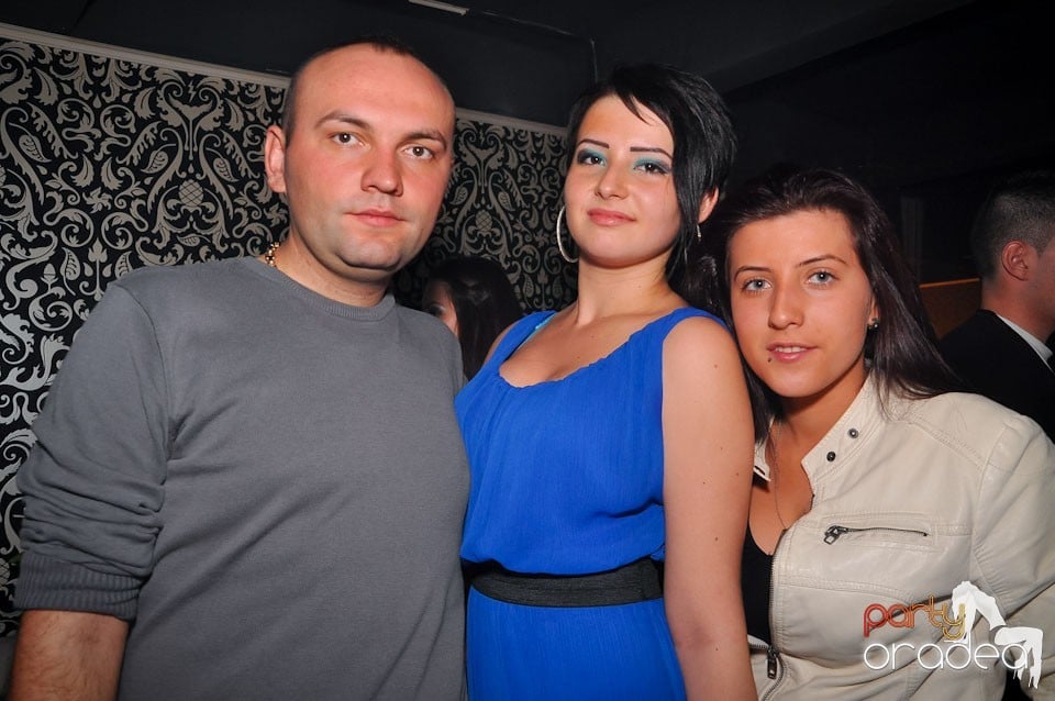 Vineri seara în Club Life,