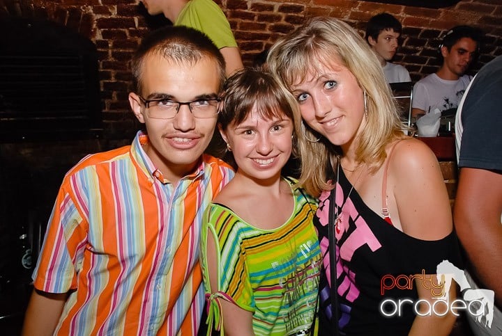 Vineri seara în Escape, 