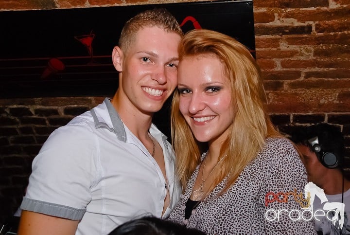 Vineri seara în Escape, 