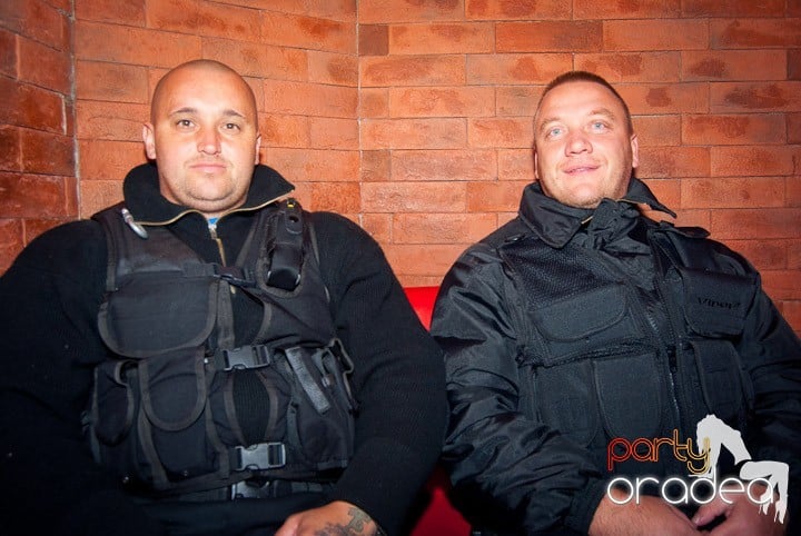 Vineri seara în Escape, 