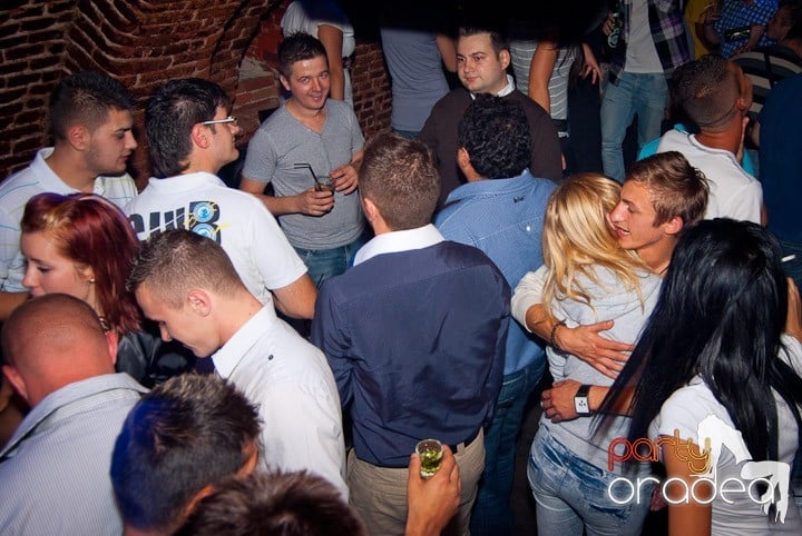 Vineri seara în Escape, 