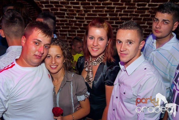 Vineri seara în Escape, 