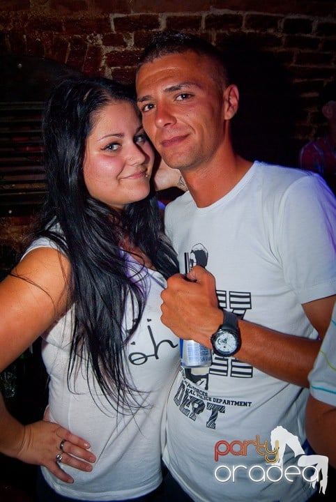 Vineri seara în Escape, 