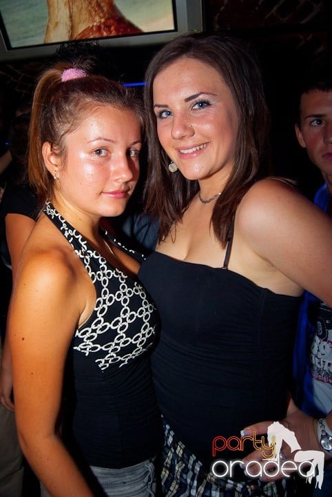 Vineri seara în Escape, 