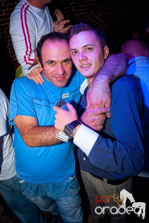 Vineri seara în Escape, 