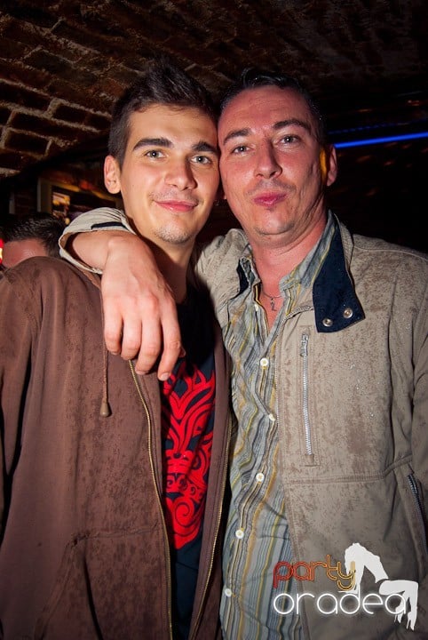 Vineri seara în Escape, 