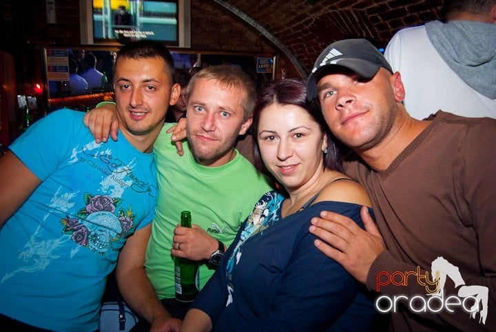 Vineri seara în Escape, 