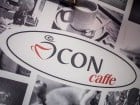 Vineri seara în Icon Cafe