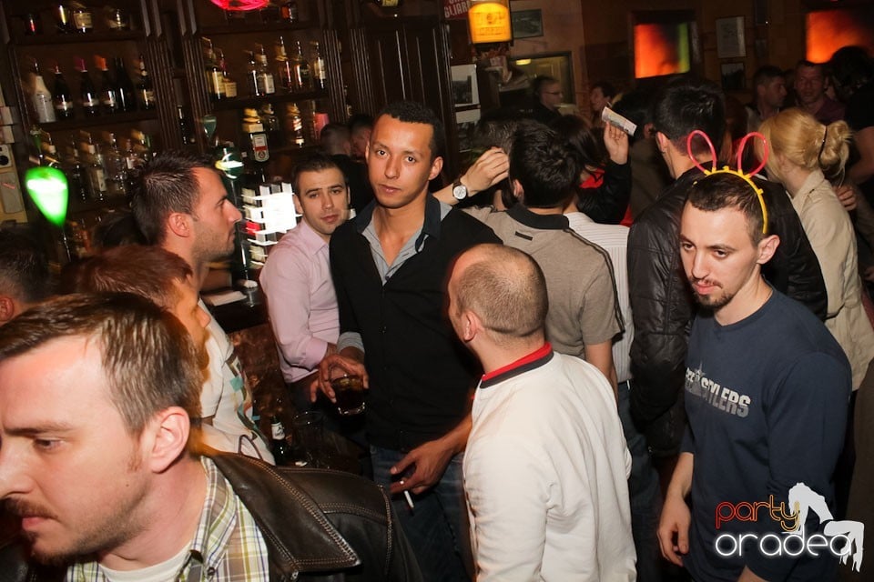 Vineri seara în Lord's, Lord's Pub