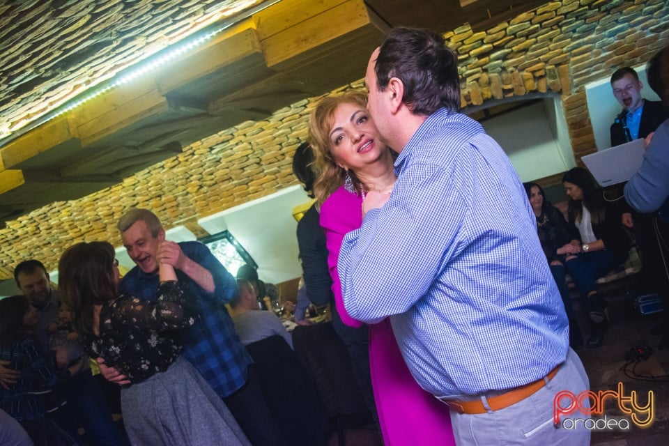 Vineri seara în Restaurant Borsalino, Borsalino