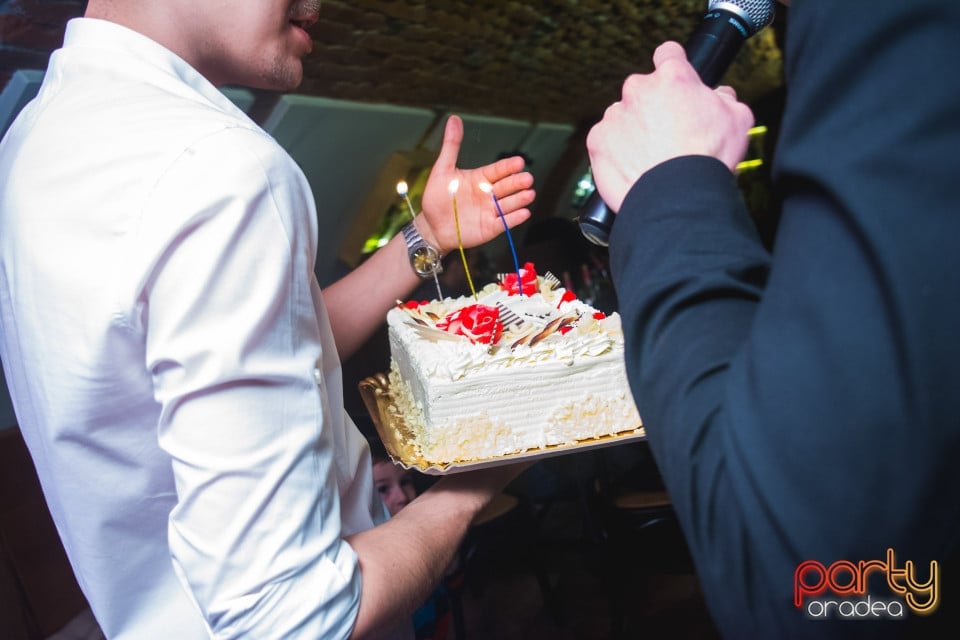 Vineri seara în Restaurant Borsalino, Borsalino