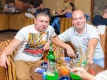 Vineri seara în Senza Caffe
