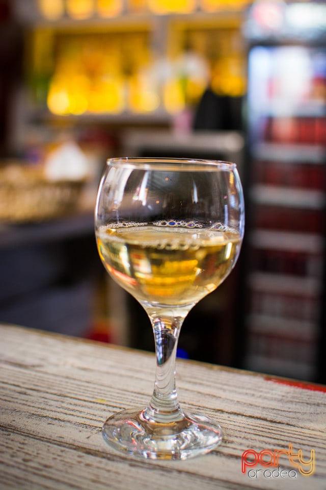 Vineri seara la Bodega, Bodega