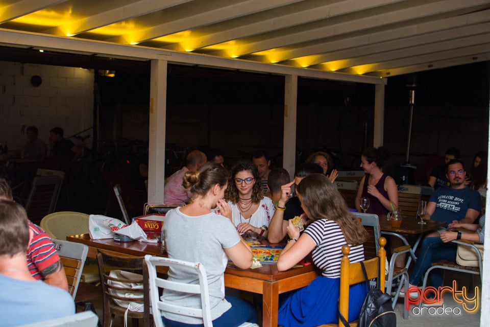 Vineri seara la Bodega, Bodega