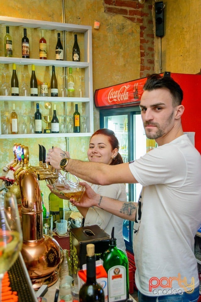 Vineri seara la Bodega, Bodega