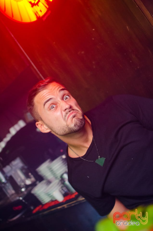 Vineri seara la Edison Pub, 