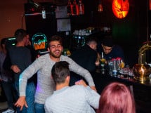 Vineri seara la Edison Pub