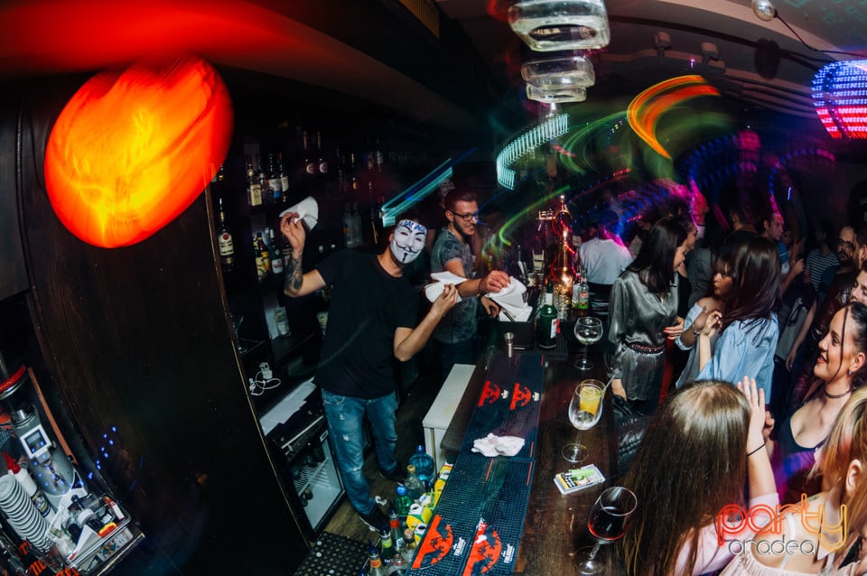 Vineri seara la Edison Pub, 