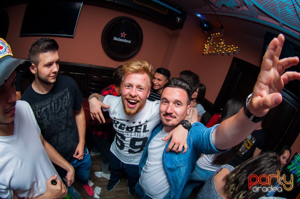 Vineri seara la Edison Pub, 