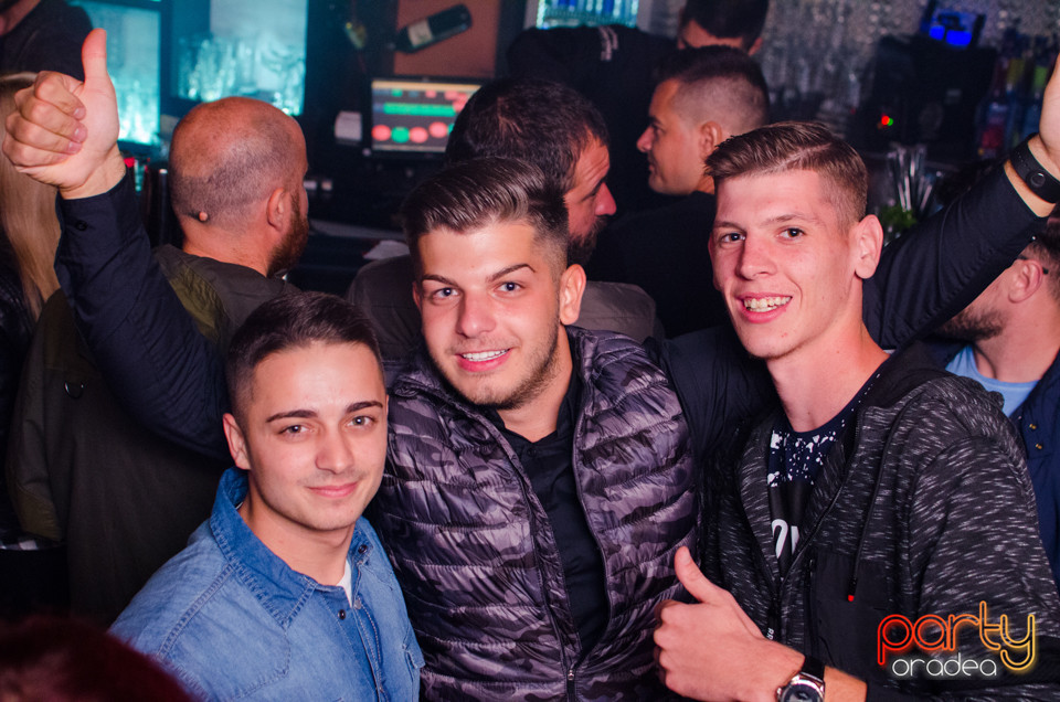 Vineri seara la Edison, 