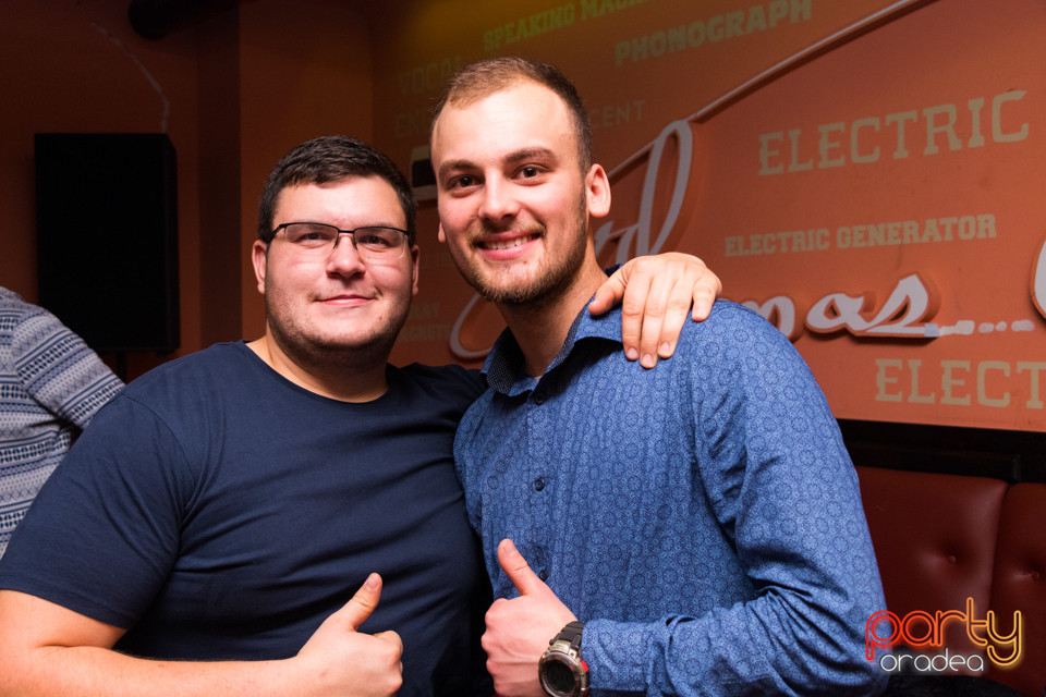 Vineri seara la Edison, 