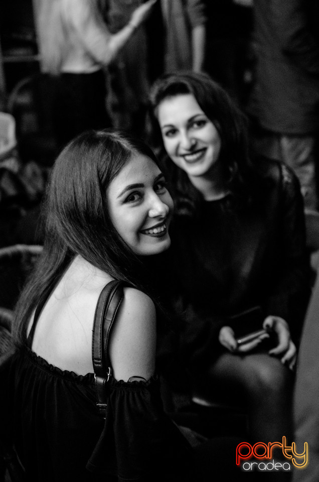 Vineri seara la Steam Bar, 