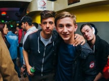 Vineri seara la Yellow Submarine