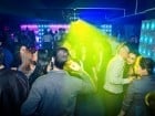 Vineri seara petrecem în Club Life