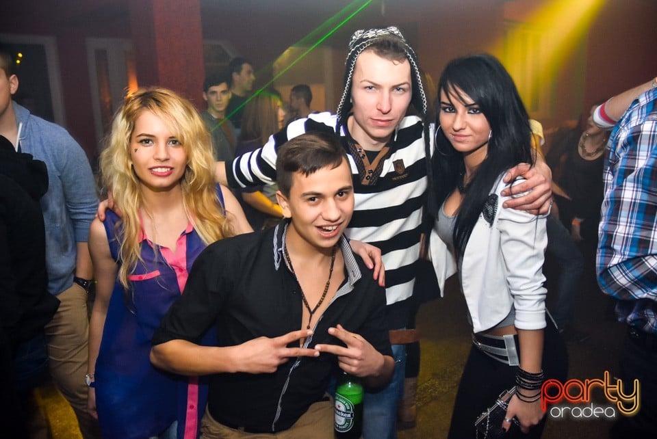 Vodka & Jagermeister Party, Royal Party House