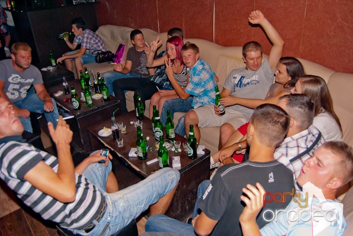 Vodka Party în Club Seven, 