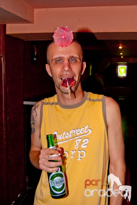 Vodka Party în Club Seven, 