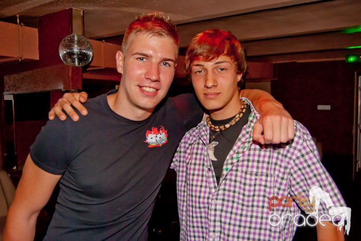 Vodka Party în Club Seven, 