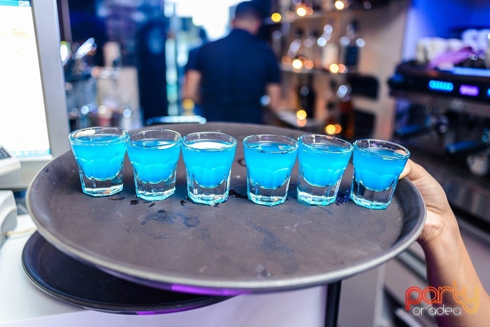 Voie bună în Blanc Coffee, 