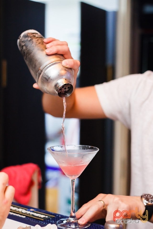 Voie bună în Blanc Coffee, 