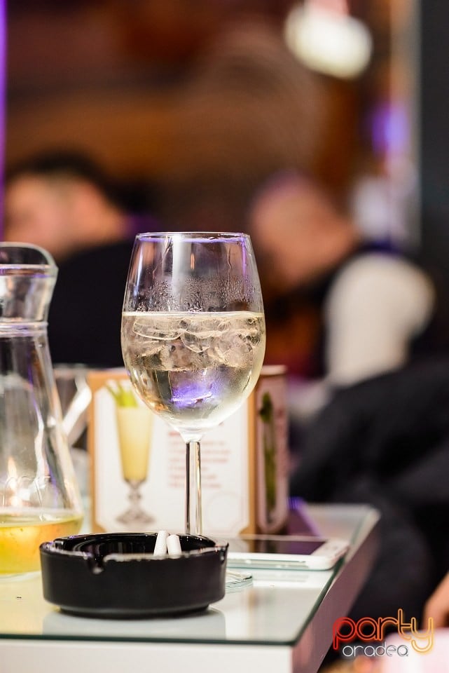 Voie bună în Blanc Coffee, 