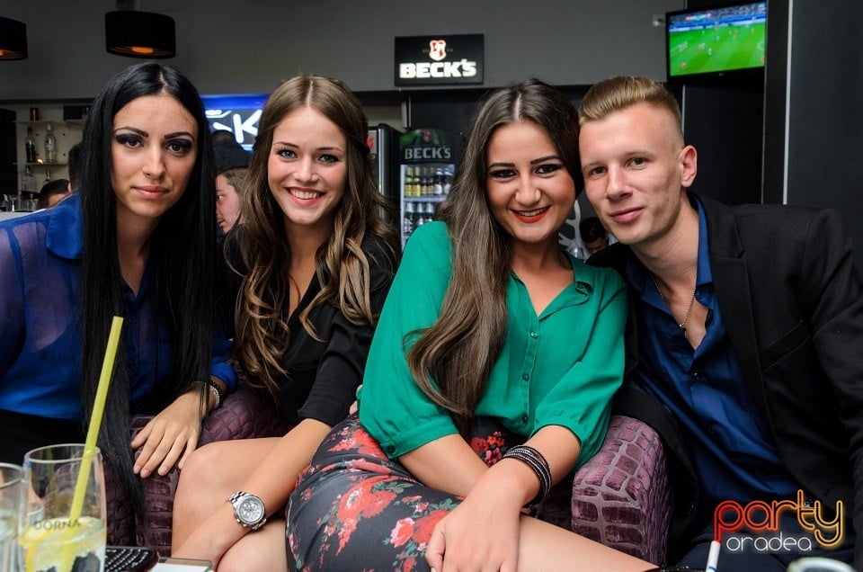 Voie bună în Blanc Coffee, 