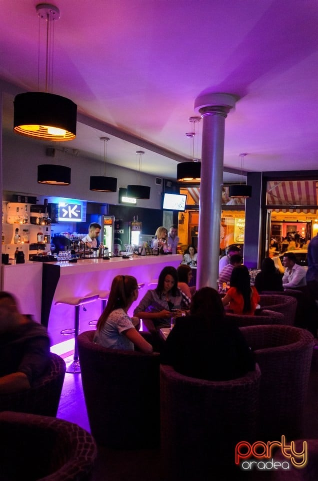 Voie bună în Blanc Coffee, 