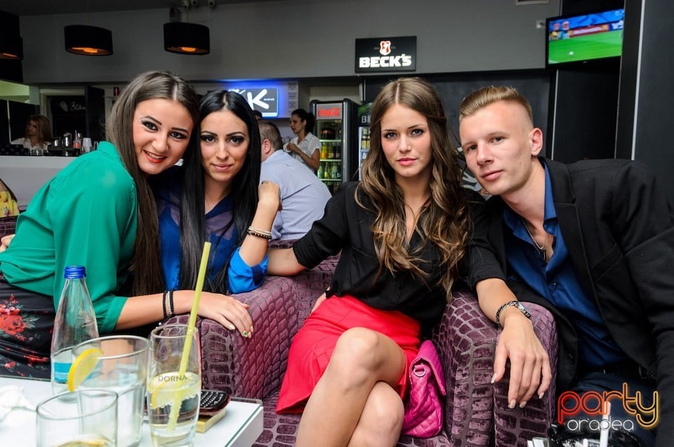 Voie bună în Blanc Coffee, 