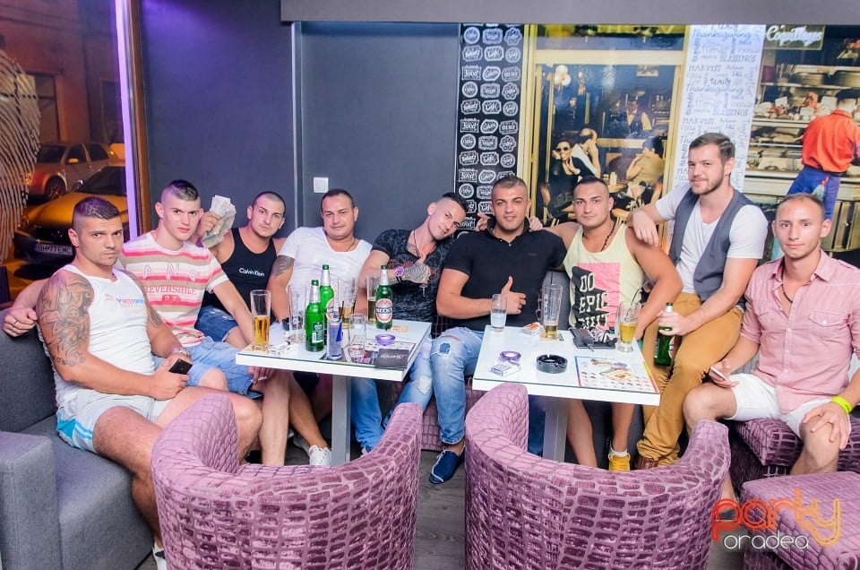 Voie bună în Blanc Coffee, 