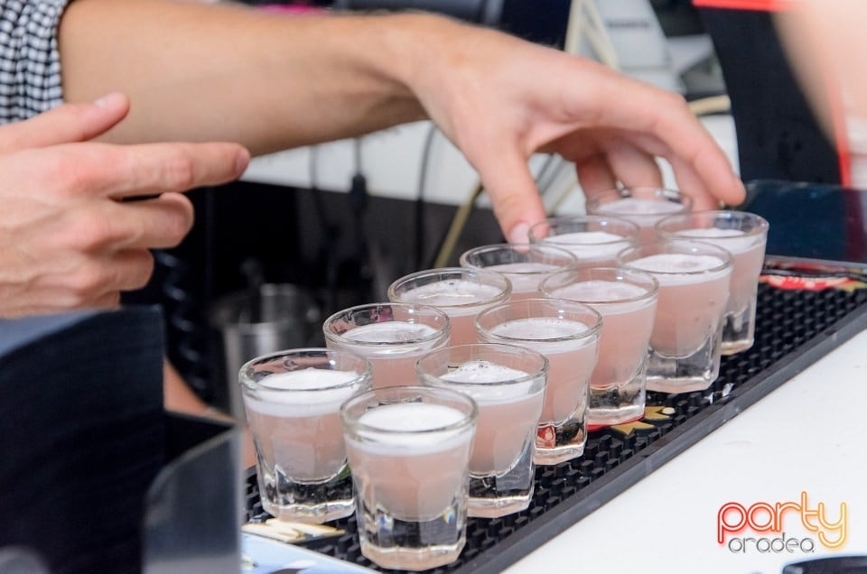 Voie bună în Blanc Coffee, 