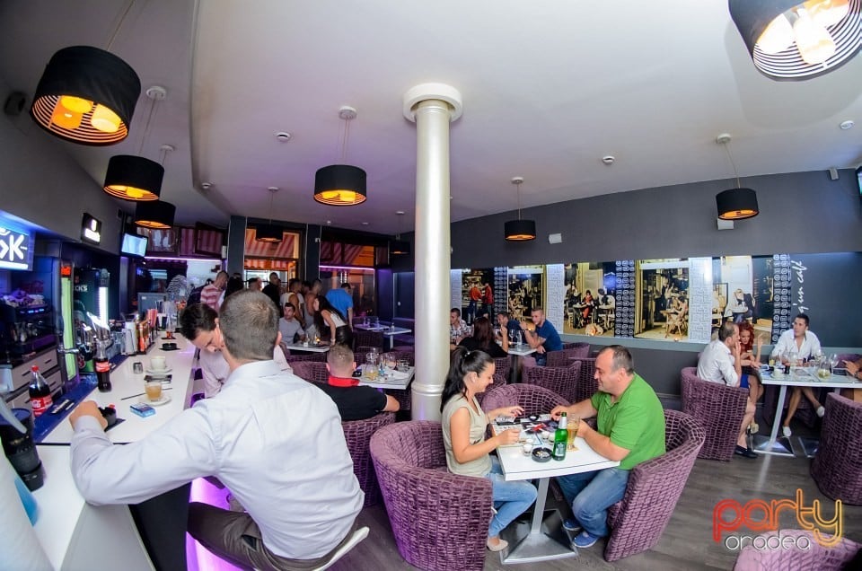 Voie bună în Blanc Coffee, 