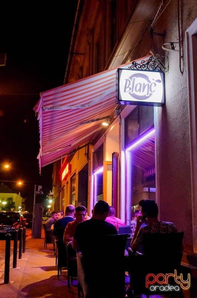 Voie bună în Blanc Coffee, 