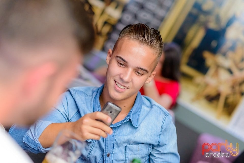 Voie bună în Blanc Coffee, 
