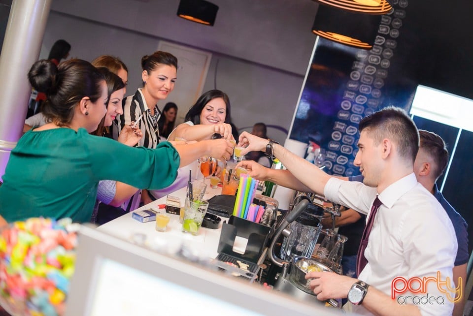 Voie bună în Blanc Coffee, 